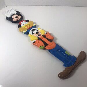 Disneyland Resorts Back Scratcher Mickey Mouse Scrooge Goofy Plastic 15" Anaheim